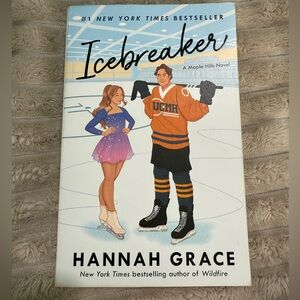 Icebreaker hannah grace